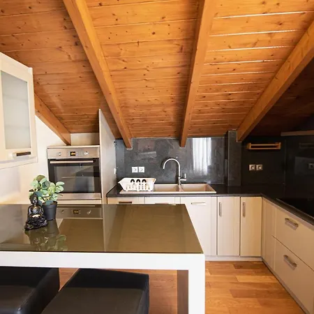 Apartment Tsoutsis *